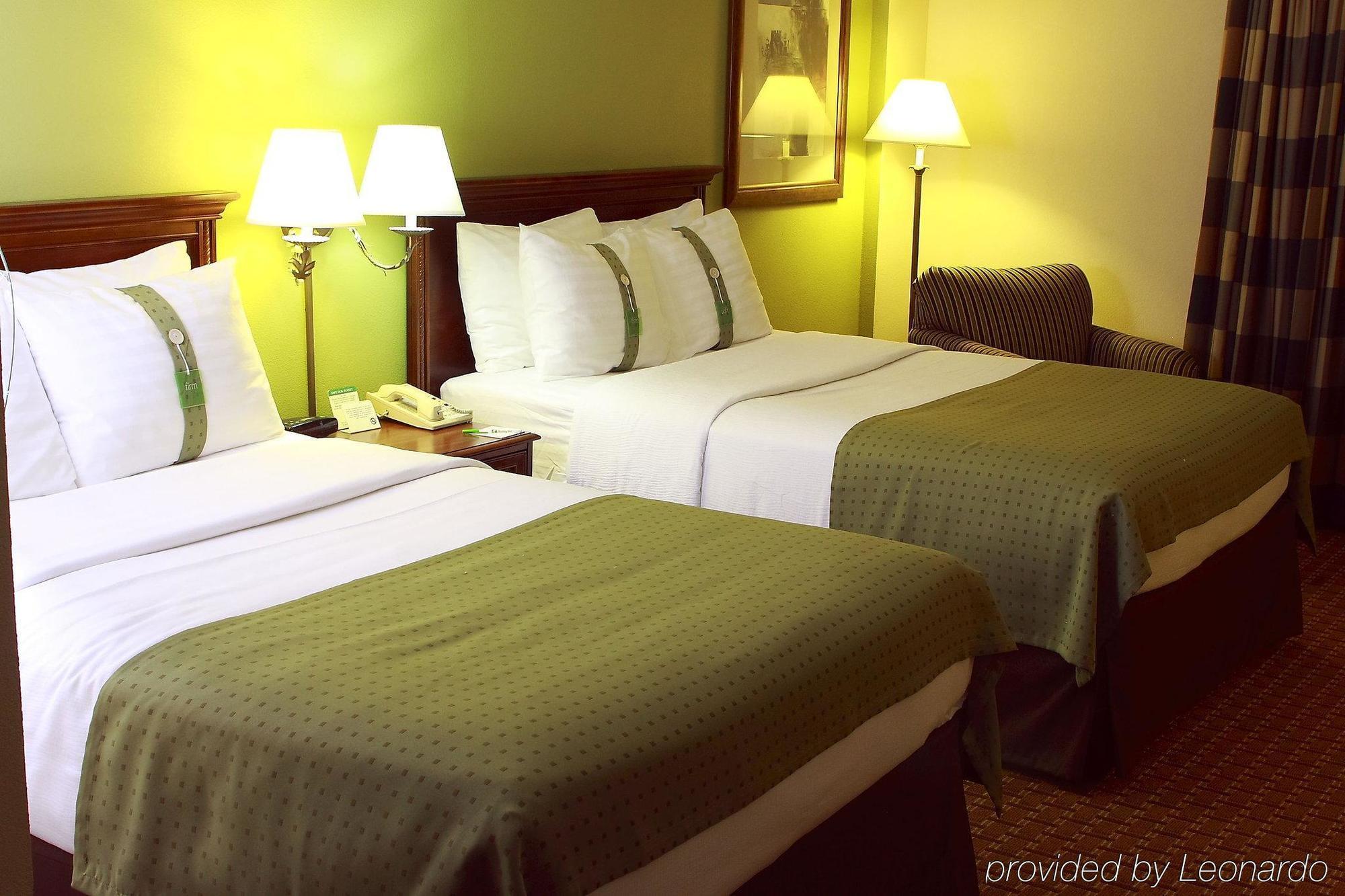 Garden Plaza Hotel Saddle Brook Zimmer foto