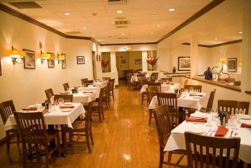Garden Plaza Hotel Saddle Brook Restaurant foto